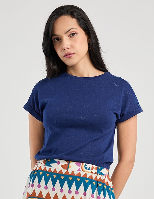 Playera manga corta Week By Weekend cuello redondo para mujer