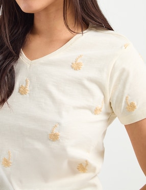 Playera manga corta Week By Weekend cuello V para mujer
