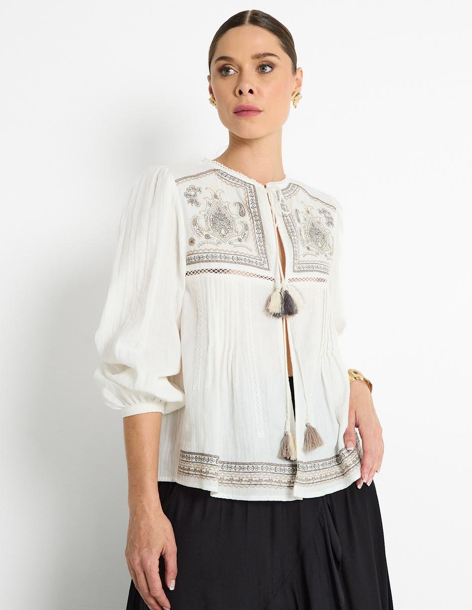 Ensamble cuello redondo para mujer Ensamble cuello redondo para mujer