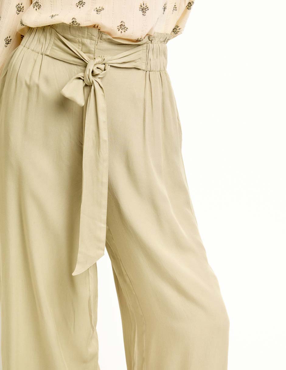 Pantalón relaxed amplio para mujer 4