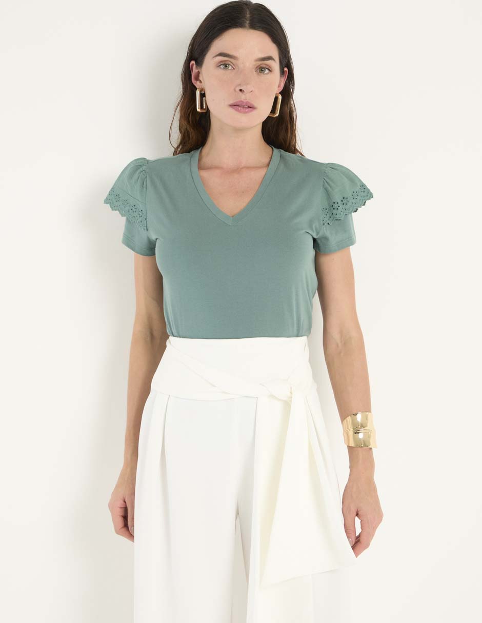 Playera manga corta cuello v para mujer Playera manga corta cuello v para mujer