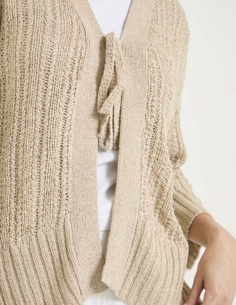 Suéter cuello con amarre para mujer 4