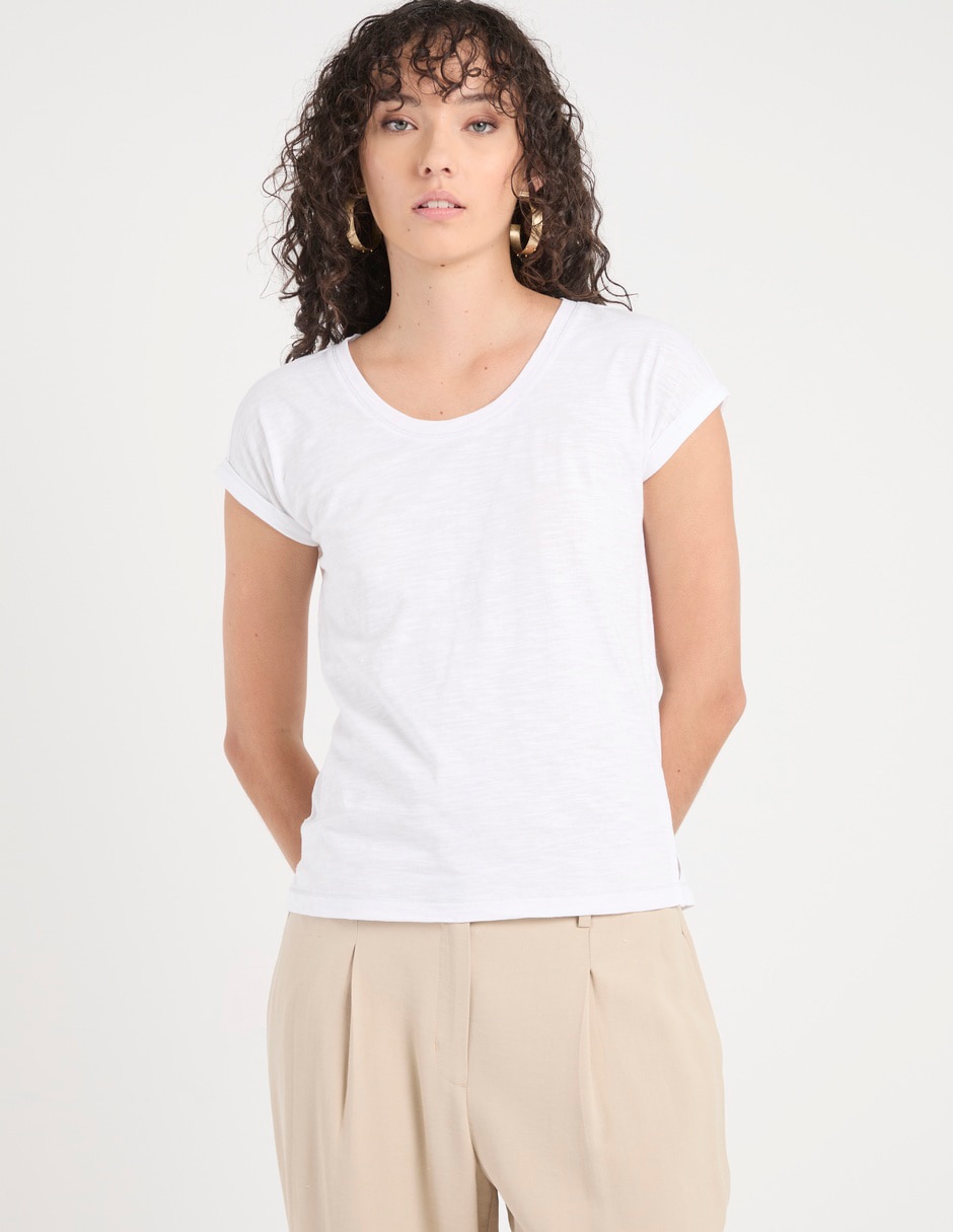 Playera manga corta cuello redondo para mujer