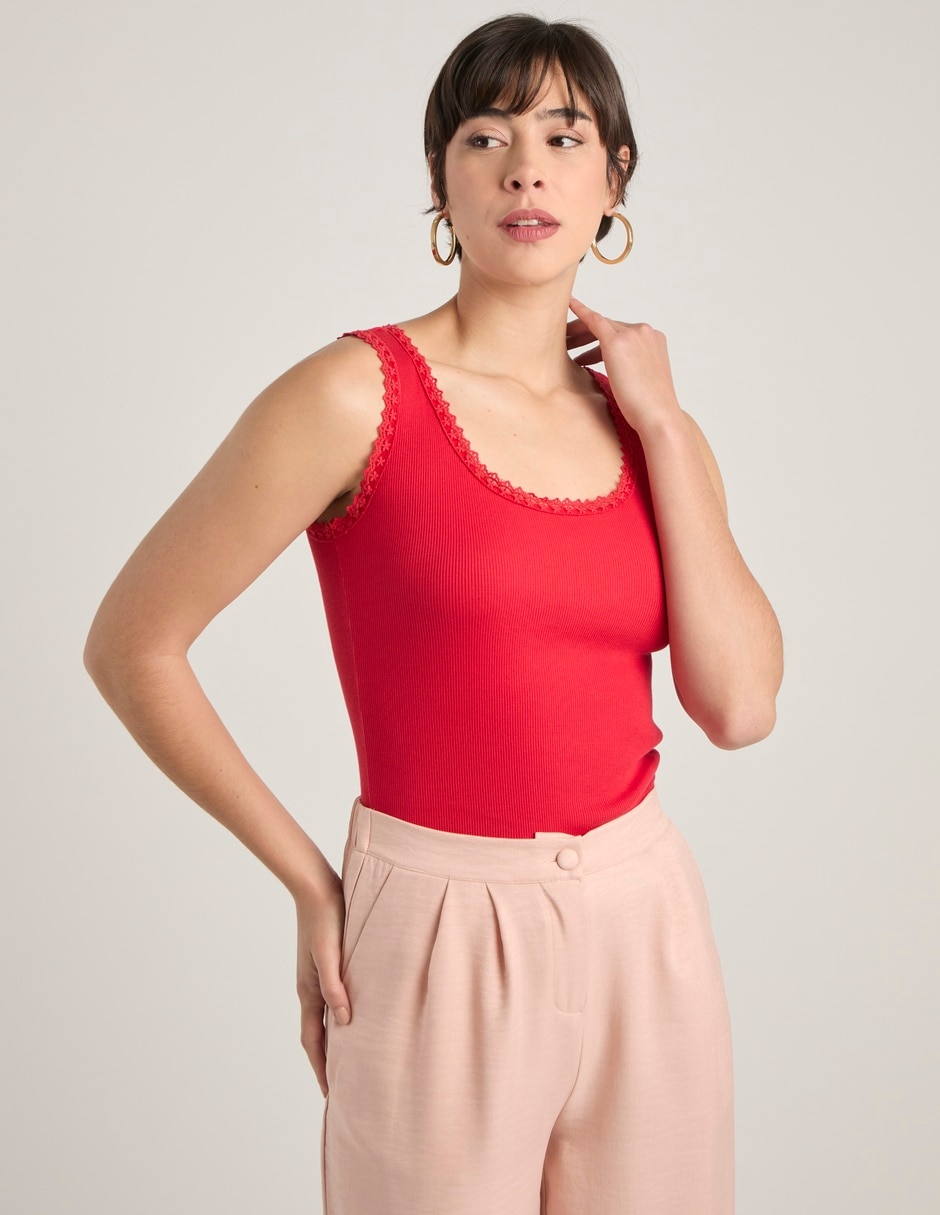 Top cuello redondo tirante ancho