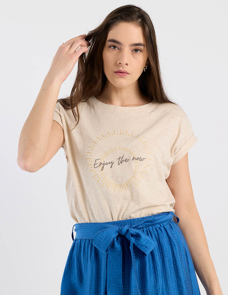 Playera manga corta cuello redondo para mujer
