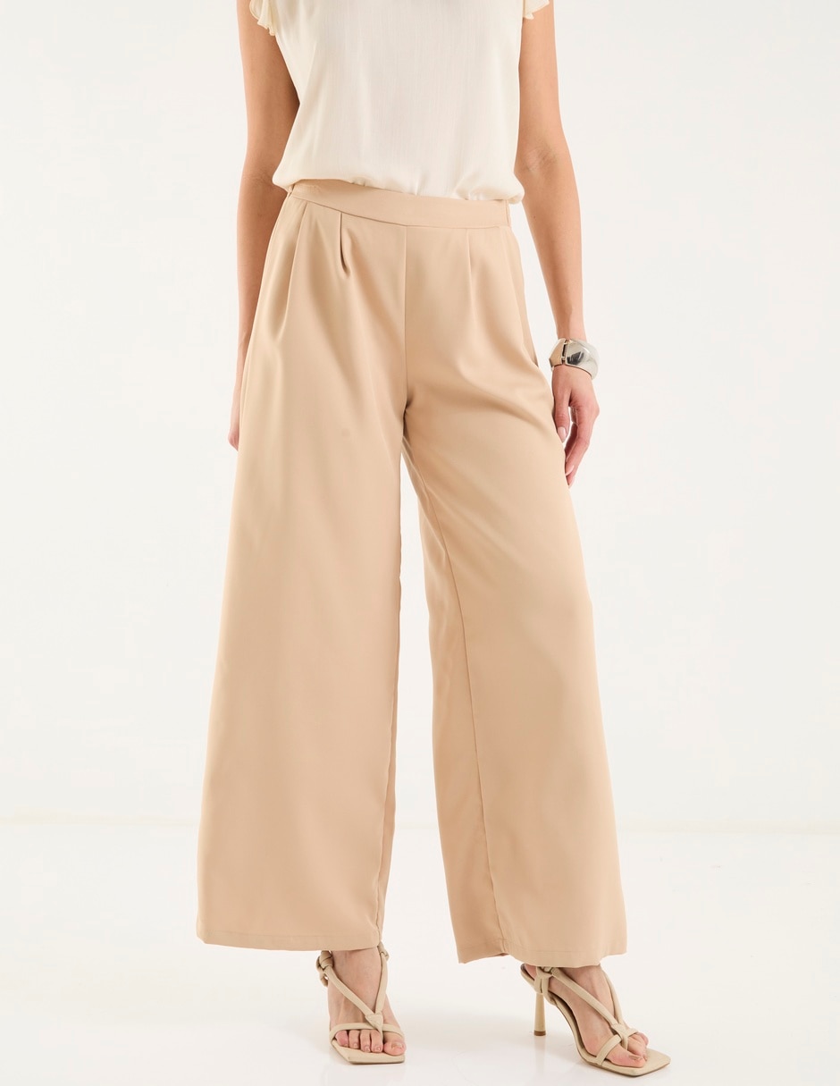 Pantalón coulotte amplio para mujer Pantalón coulotte amplio para mujer