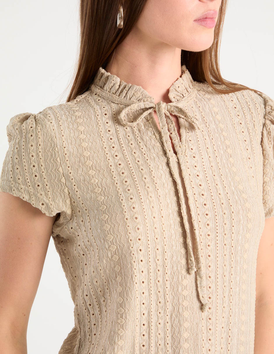 Blusa manga corta para mujer 4